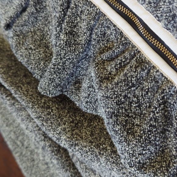 ANTHRO I Gray Boucle Ruffle Front Zip-Up Blazer Jacket by Elevenses, 6 - Picture 5 of 15